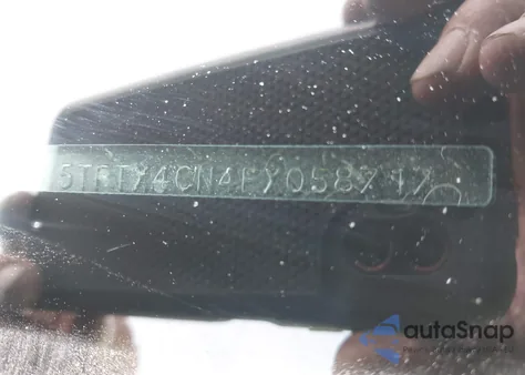 2015 Toyota Tacoma from USA, damaged, VIN 5TFTX4CN4FX058717